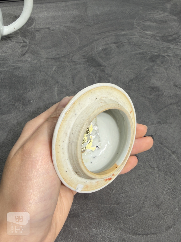 清乾隆广彩庭院教子图茶壶 - 图15